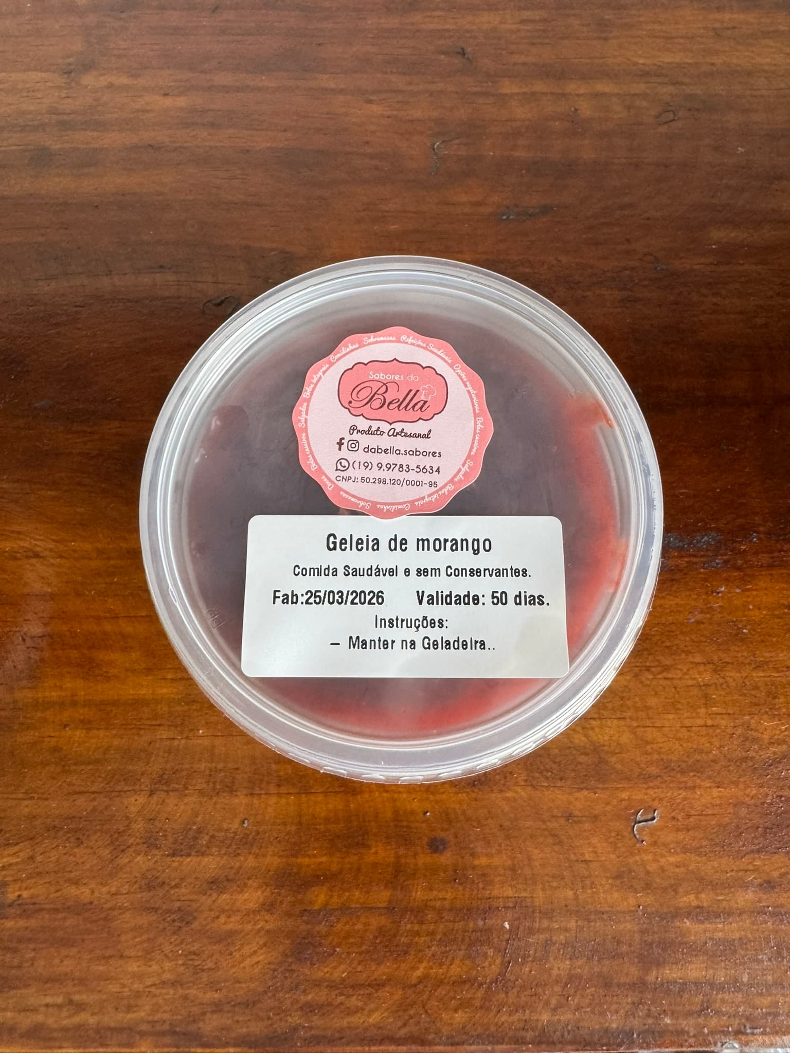 Geleia caseira de morango